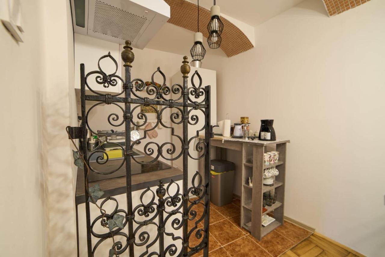 Downtown Secret Apartment Zagreb Exterior photo